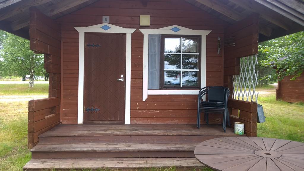 Lomakyla Kultahiekat Hotel Manamansalo Exterior photo