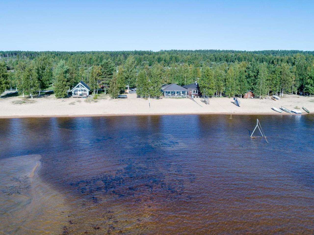 Lomakyla Kultahiekat Hotel Manamansalo Exterior photo